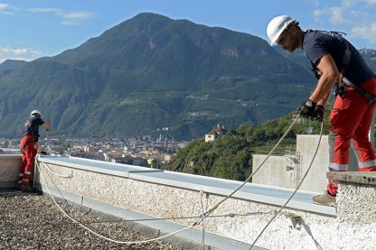 Linea vita TsSafe A MURO 100 metri 8 piastre